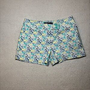 Vineyard Vines Kentucky Derby whales all over design women’s short size 0